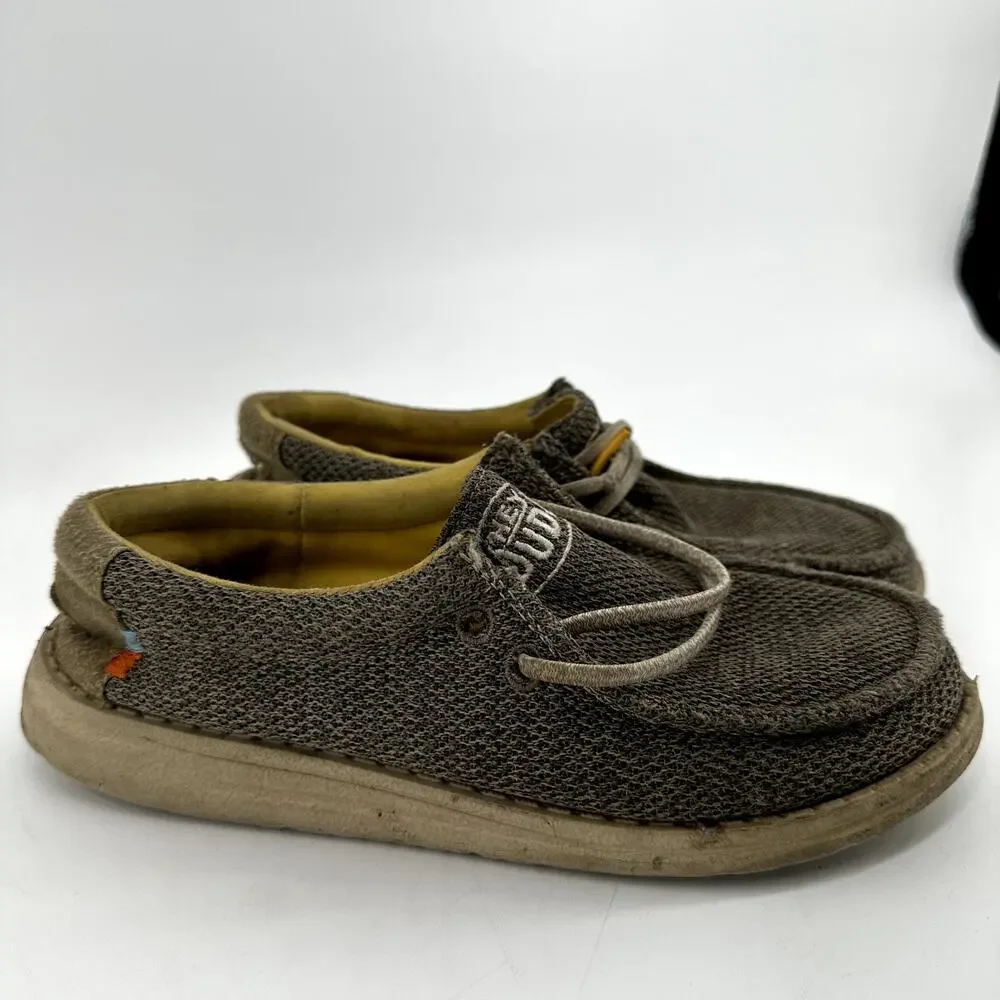 Hey Dude Wally Youth Sox Loafers Shoes Moc Toe Slip On Fashion Brown Y3 L4